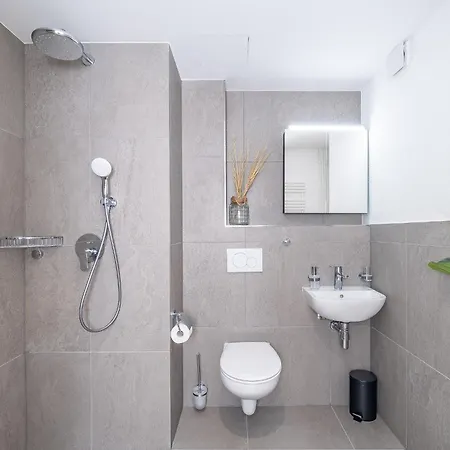 Homestay Wg Lindenrain Bern