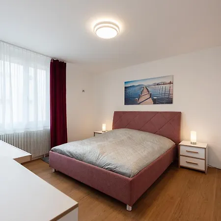 Habitación en casa particular Moebliertes *