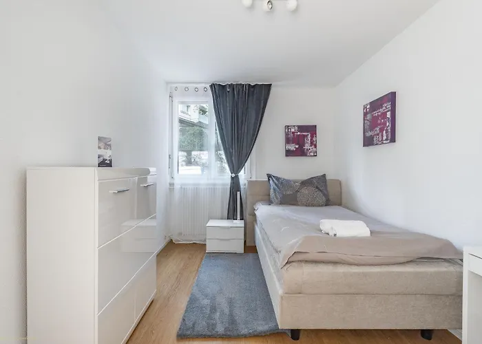 Wg Zimmer Lindenrain * 베른